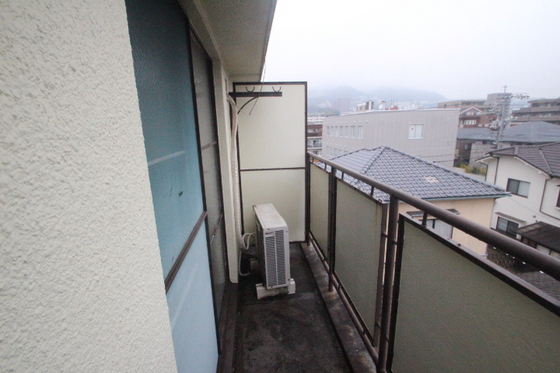 バルコニー　※別部屋の写真です