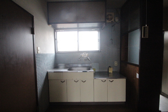キッチン　※別部屋の写真です