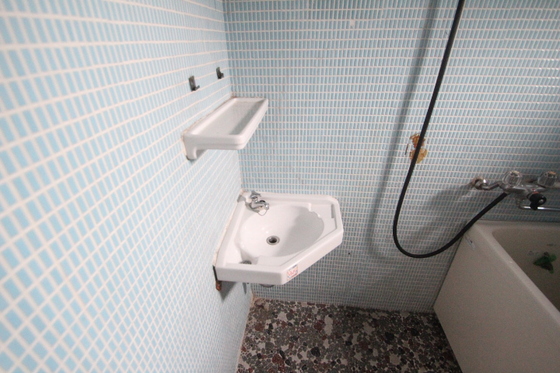 洗面設備　※別部屋の写真です