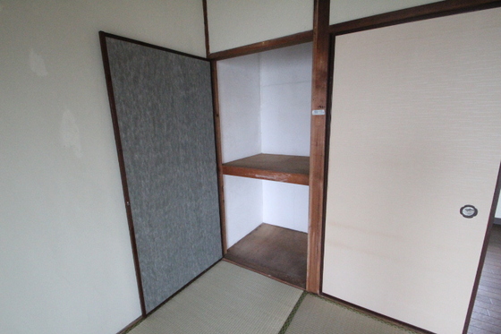 収納　※別部屋の写真です