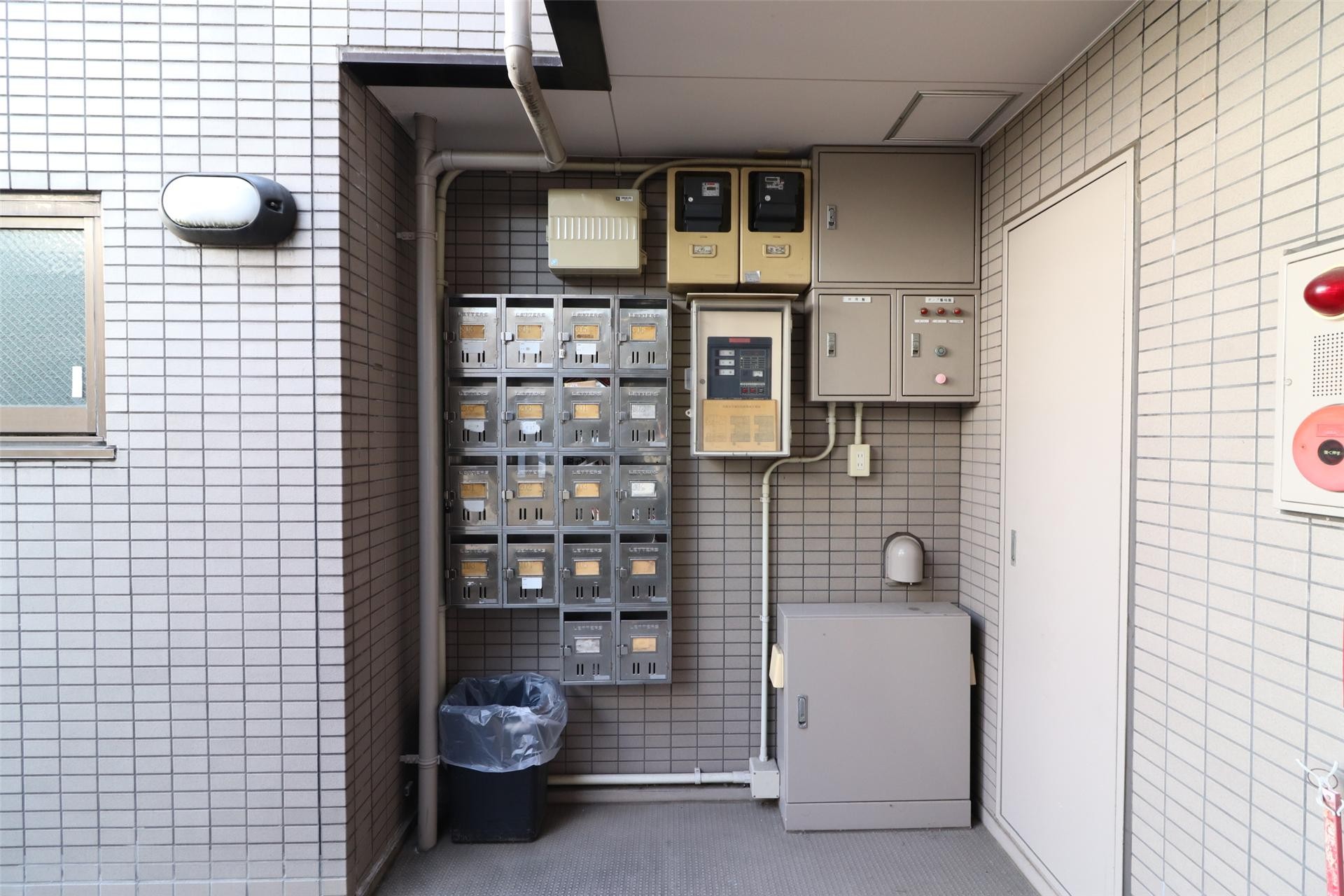 セキュリティ　集合ポスト