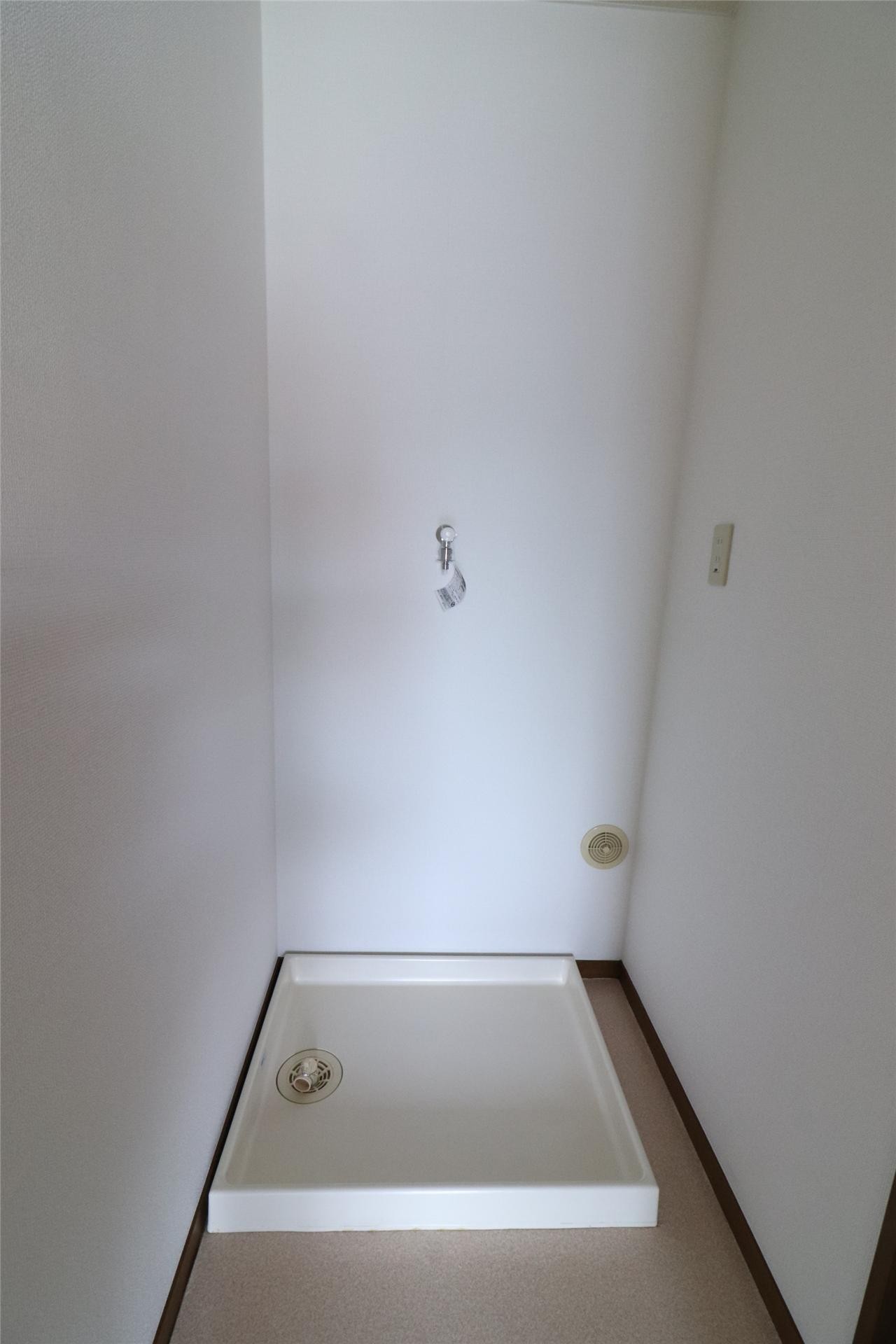 その他　室内洗濯機置場