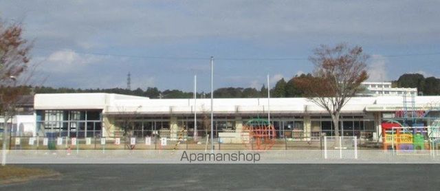 幼稚園・保育園　園田幼稚園（幼稚園・保育園）まで2028m