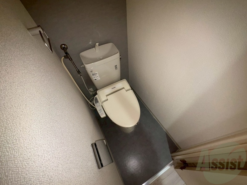 トイレ　ウォシュレット機能がついたトイレ。安心して使用できますね。