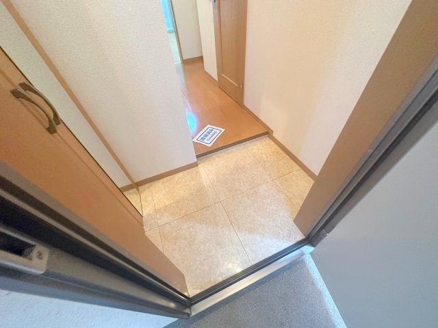 玄関　素敵な玄関は毎朝あなたを元気に送りだしてくれますよ。