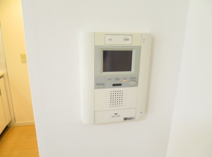 セキュリティ　モニター付きインターホン　※別室参考写真