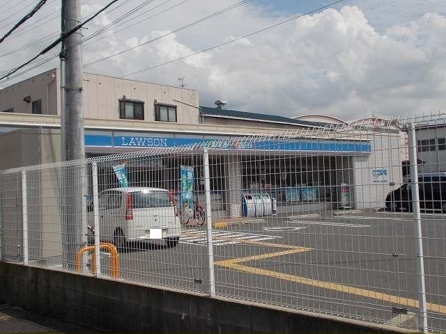 コンビニ　ローソン様（コンビニ）まで140m