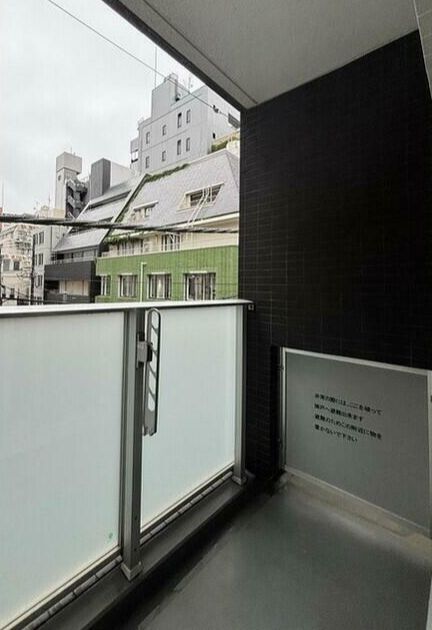 バルコニー