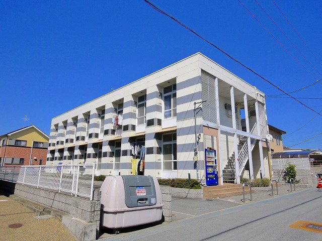 建物外観　外観は落ち着いています