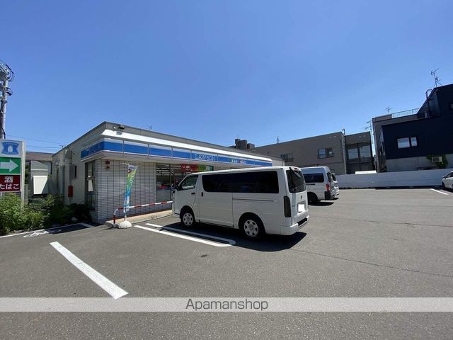 コンビニ　ローソン（コンビニ）まで381m
