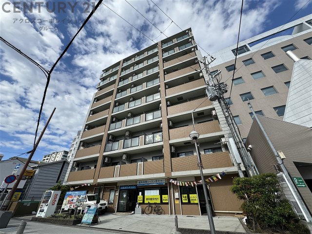 建物外観　オートロック・防犯カメラ付きで安心です！