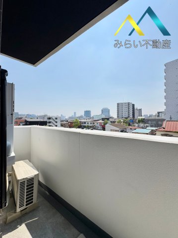 バルコニー　自社撮影写真