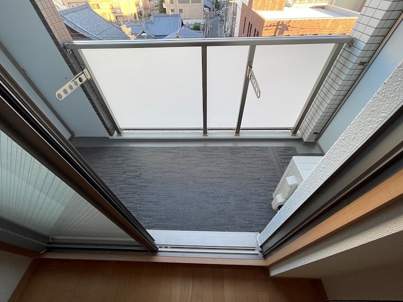バルコニー　別部屋のお写真です。ご参考までに！