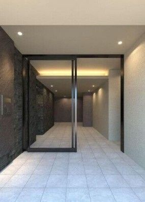 エントランス　毎日通るエントランスはこのようになっています