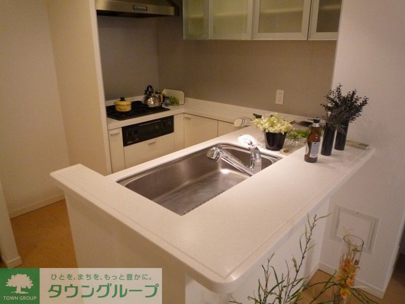 キッチン　お部屋探しは株式会社　タウンハウジング　までお気軽にお問合…