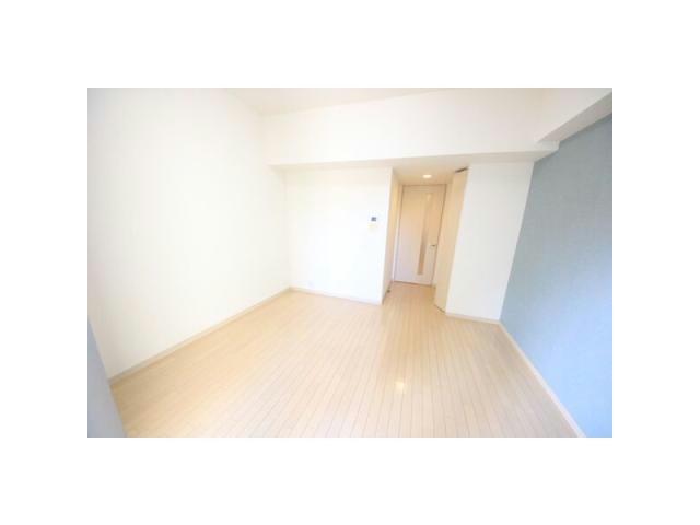 レジディア久屋大通の居間写真