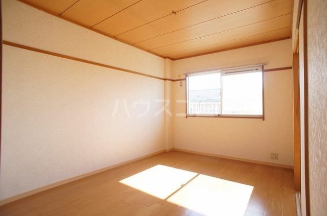 ガーデンヒルズIIの内装写真