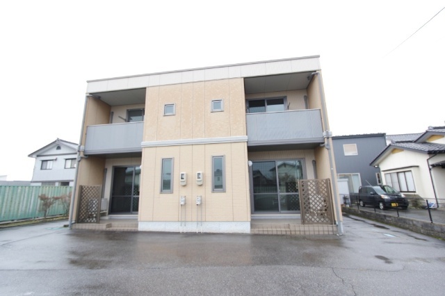ハピネス大町