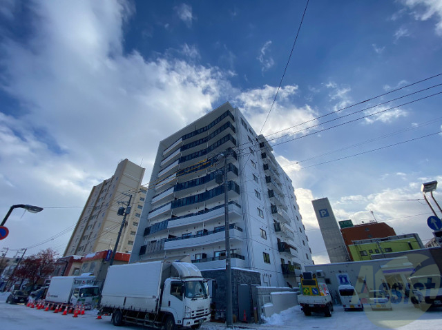 建物外観　札幌市白石区平和通３丁目北「ＮＣウイング白石」
