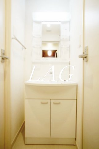 洗面設備　洗面台です。