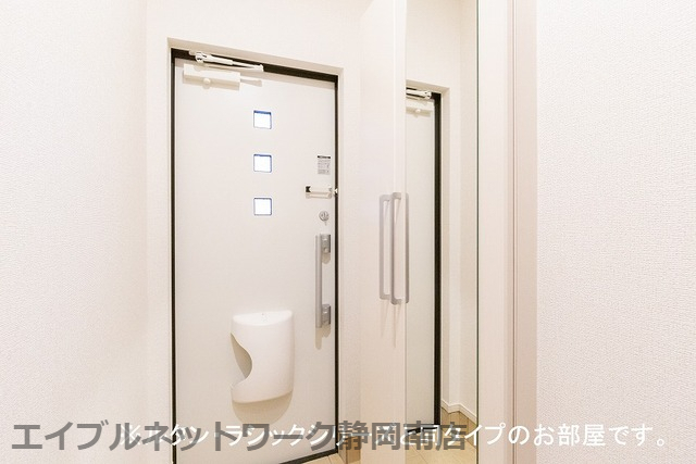 玄関　イメージ