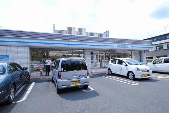 コンビニ　ローソン一乗寺宮ノ東町店（コンビニ）まで110m