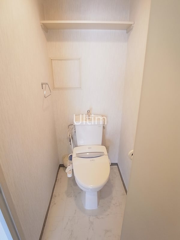 トイレ　別部屋のお写真です。ご参考までに！