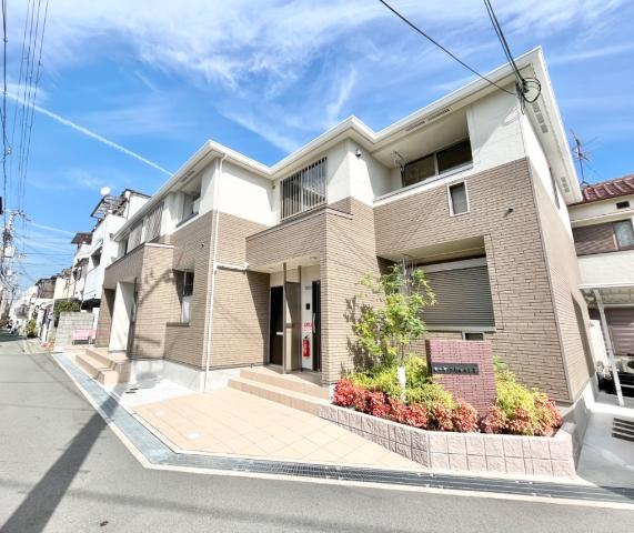 建物外観　外観写真（昼）