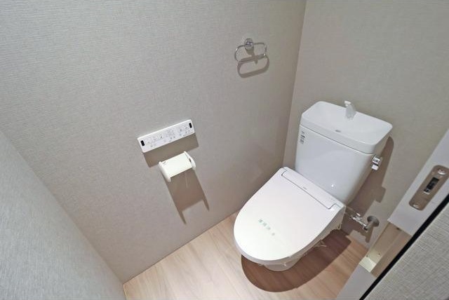 ZONNA神戸磯上通のトイレ写真