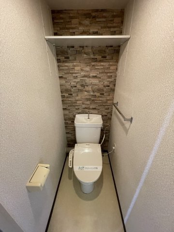 ADORERのトイレ写真
