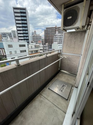ADORERの内装写真