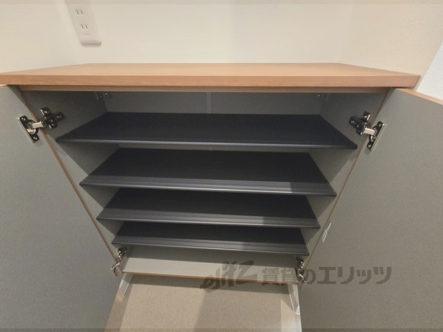 収納　下駄箱