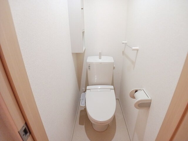 トイレ　ゆったりとした空間のトイレです