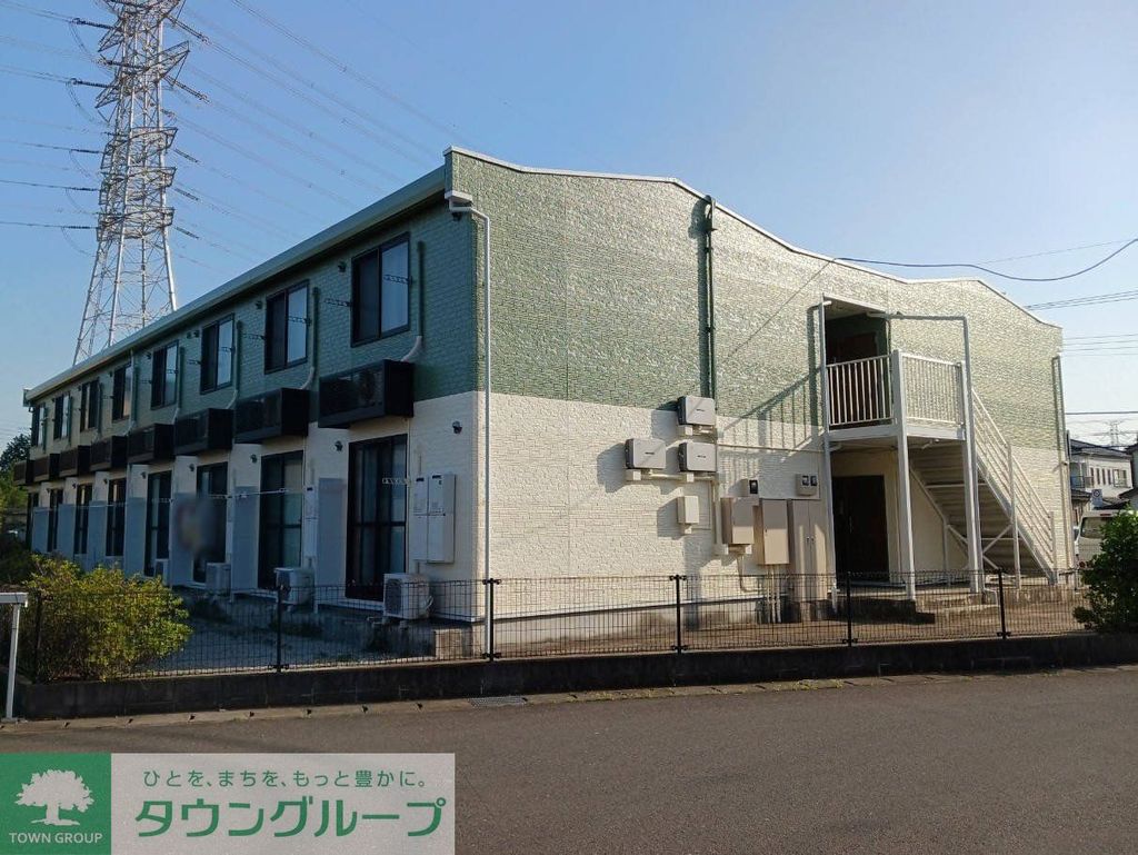 レオパレスドルフフクサトの外観写真