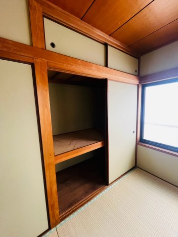 禅昌寺町1丁目戸建の内装写真