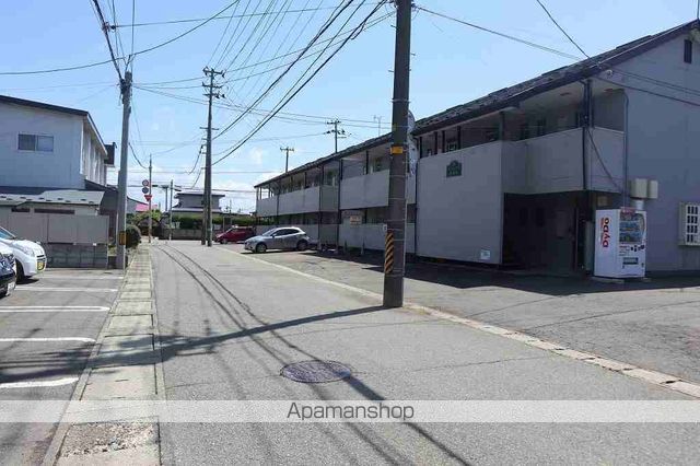 その他　前面道路（その他）まで0m