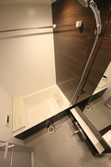 バス・シャワールーム　☆お問い合わせはお早めに☆