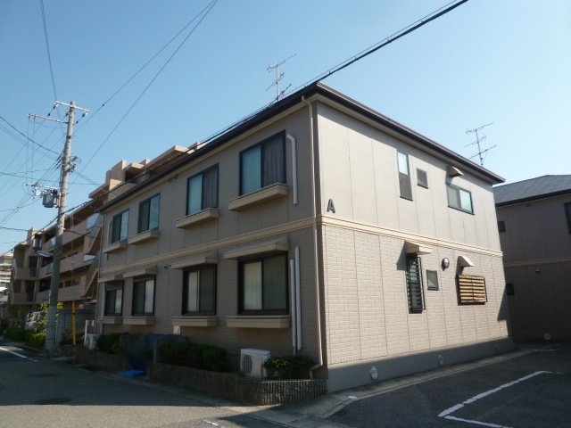 建物外観　敷地内に駐輪場があります！