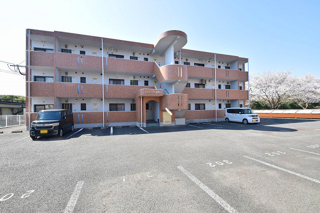 エスティアム田園B