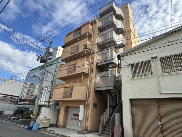 ラムール西宮の外観写真