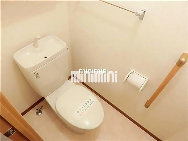 トイレ　清潔感のあるトイレです