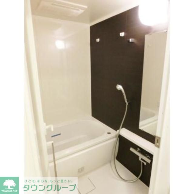 バス・シャワールーム　※写真は同タイプ住戸です。