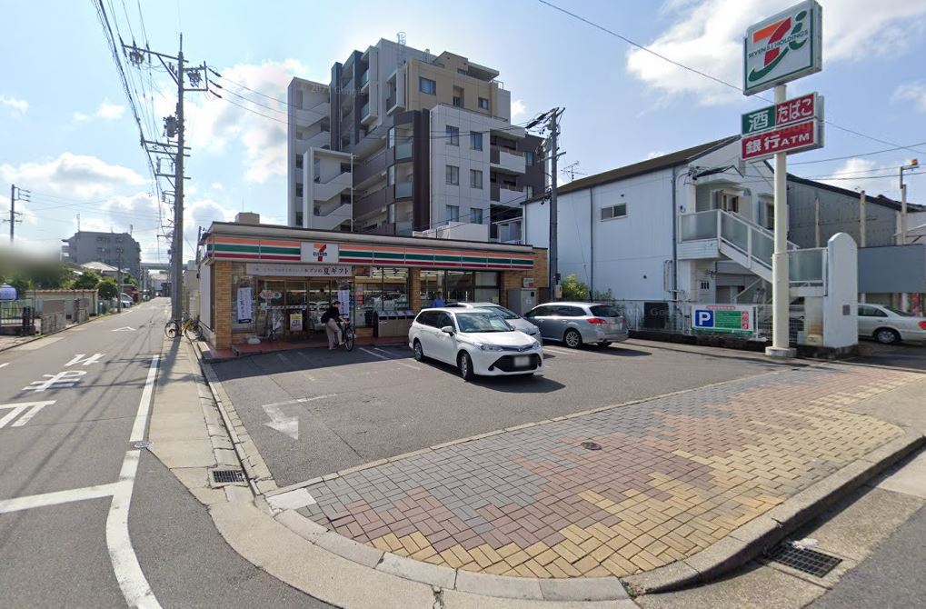 コンビニ　セブンイレブン 名古屋柳原店（コンビニ）まで270m