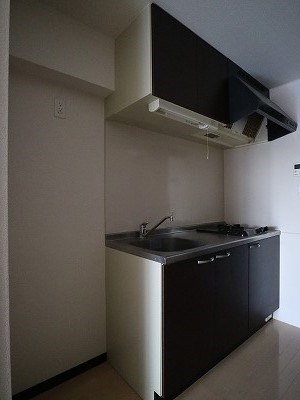 キッチン　※別号室の参考写真です。