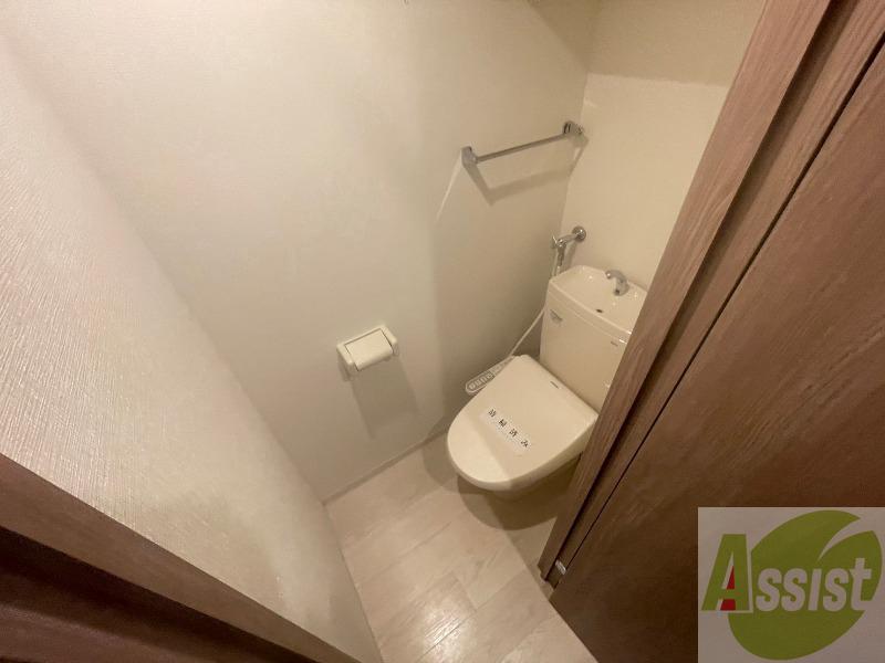 トイレ　トイレです。ウォシュレット付を探している方、おすすめです。