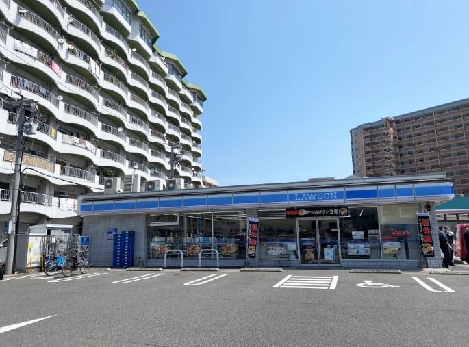 【鹿児島市唐湊のマンションのコンビニ】