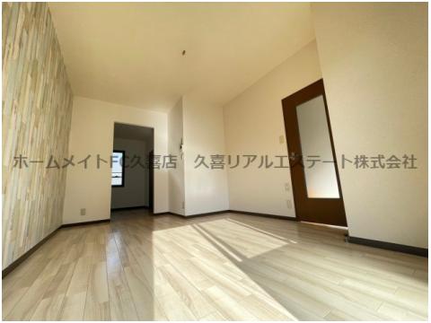 居室・リビング　広い！リビング！ピカピカ居心地いいね！