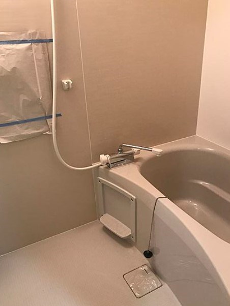 バス・シャワールーム