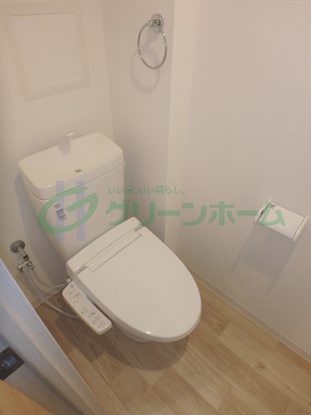地下鉄中央線 緑橋駅 徒歩6分 4階建 築4年のトイレ写真