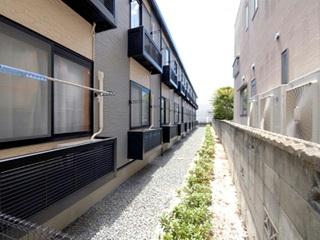 バルコニー　備品や設備仕様は号室等により異なります現地をご確認下さい。